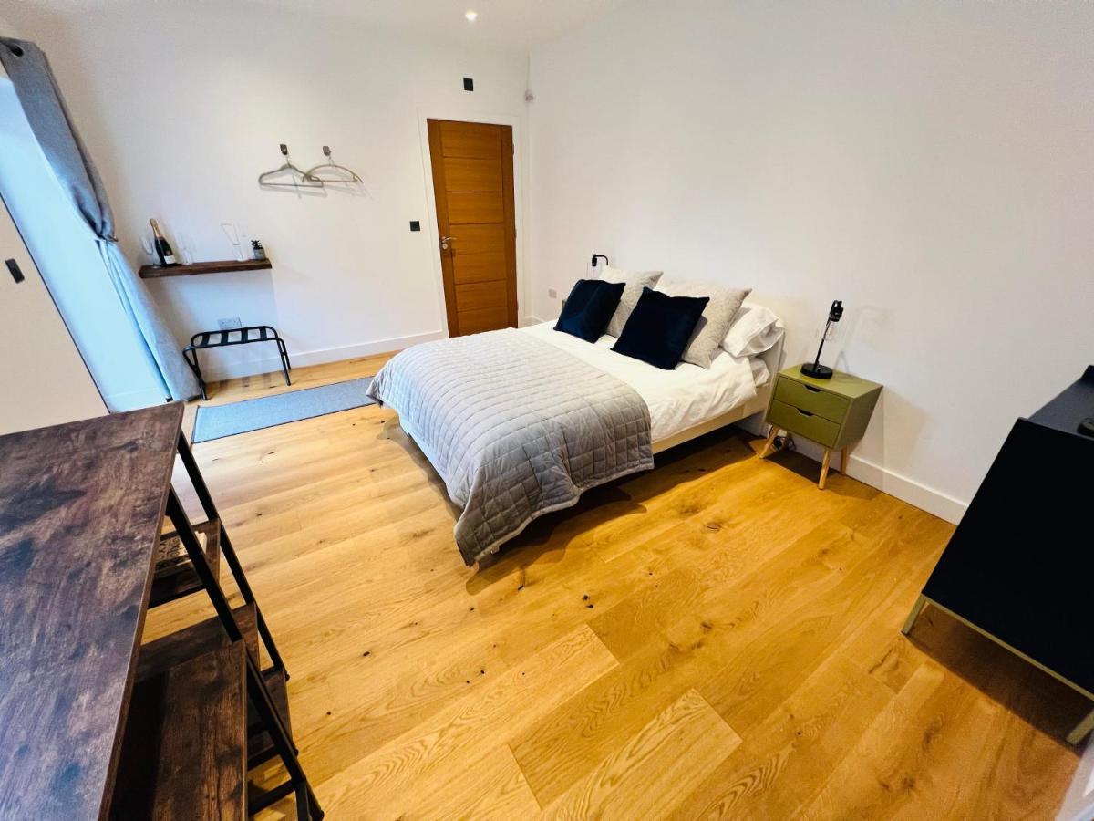 Bed and Breakfast Lavender Retreat Рексем Екстер'єр фото